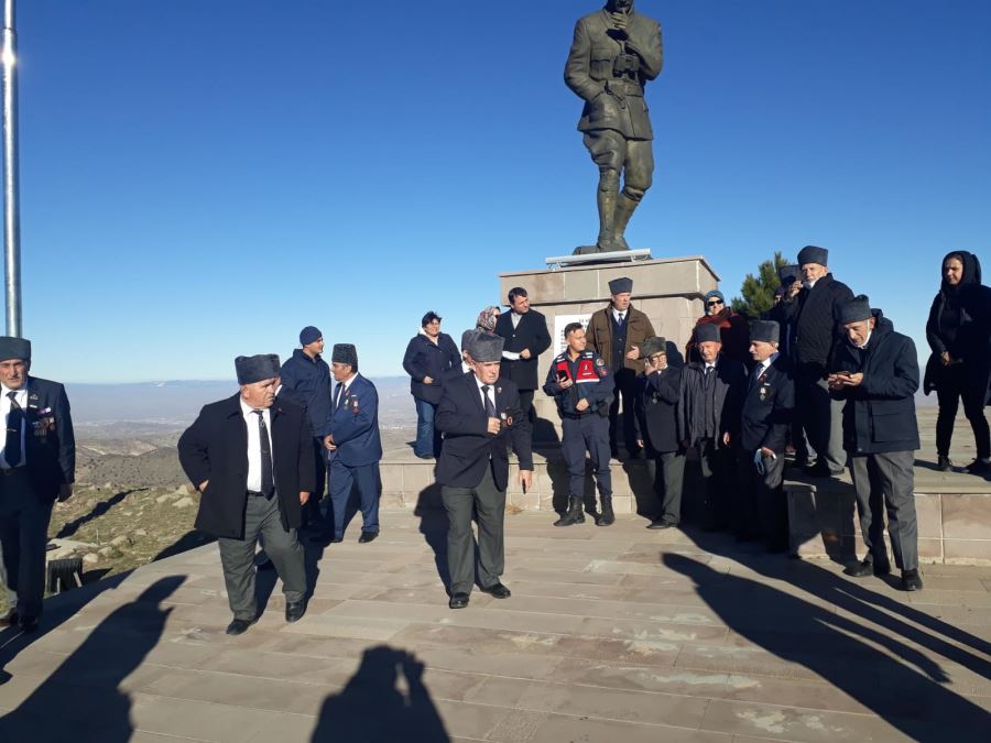 Tekirdağ ve Kütahyalı şehit aileleri ve gazilerin Şuhut ziyareti