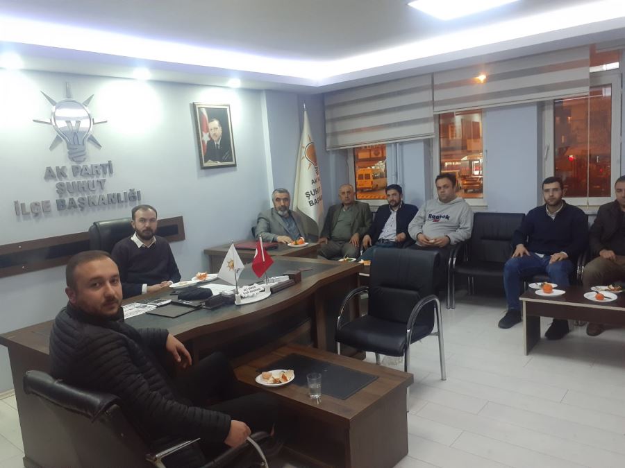 AK Parti Şuhut İlçe Başkanlığı haftalık yönetim kurulu toplantısı gerçekleşti