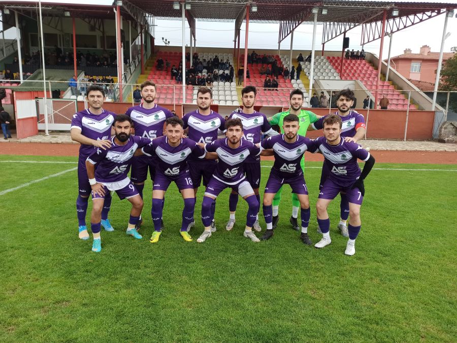 Şuhut Belediye Hisarspor Afyon Karşıyaka Sporu 2 golle geçti. 