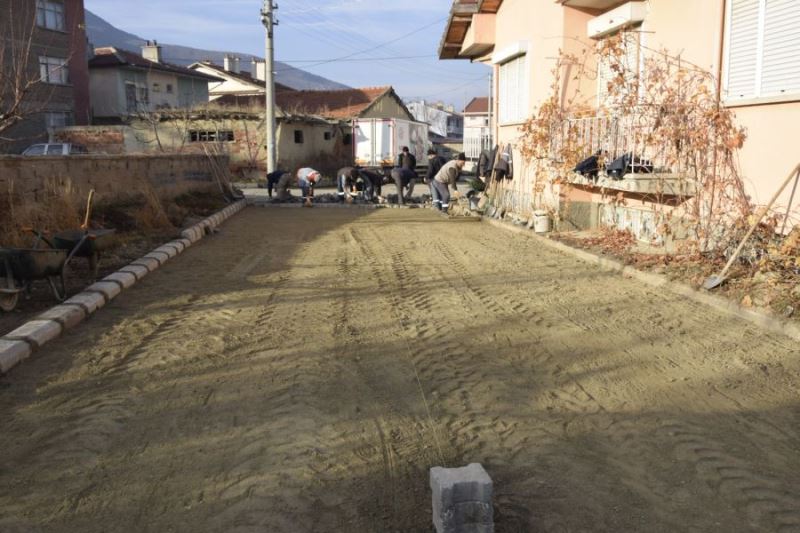 Çay İlçesindeki Yol Çalışmaları 