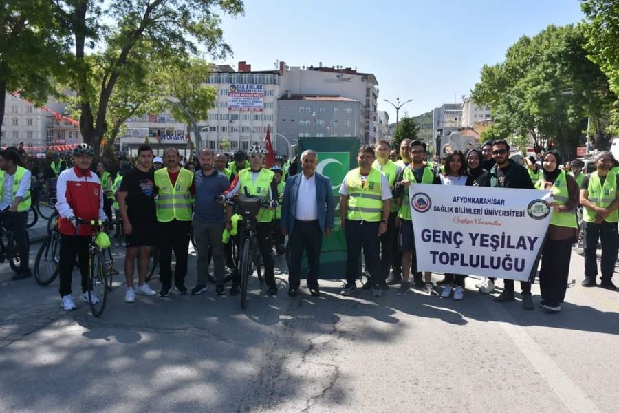 10. Yeşilay Bisiklet Turunda sağlık için pedal çevirdiler