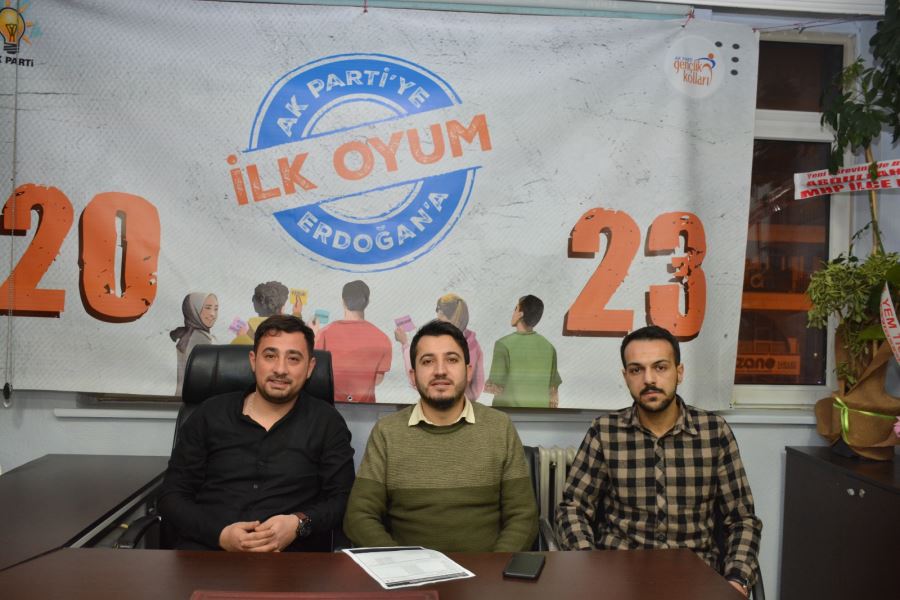 AK Gençlik Şuhut Başkan Yaşar Döneminin İlk Yönetim Kurulu Toplantısını Yaptı 