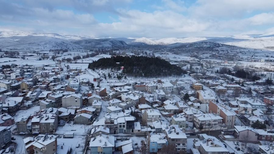 Şuhutlar Güne Beyaz Örtüyle Uyandı