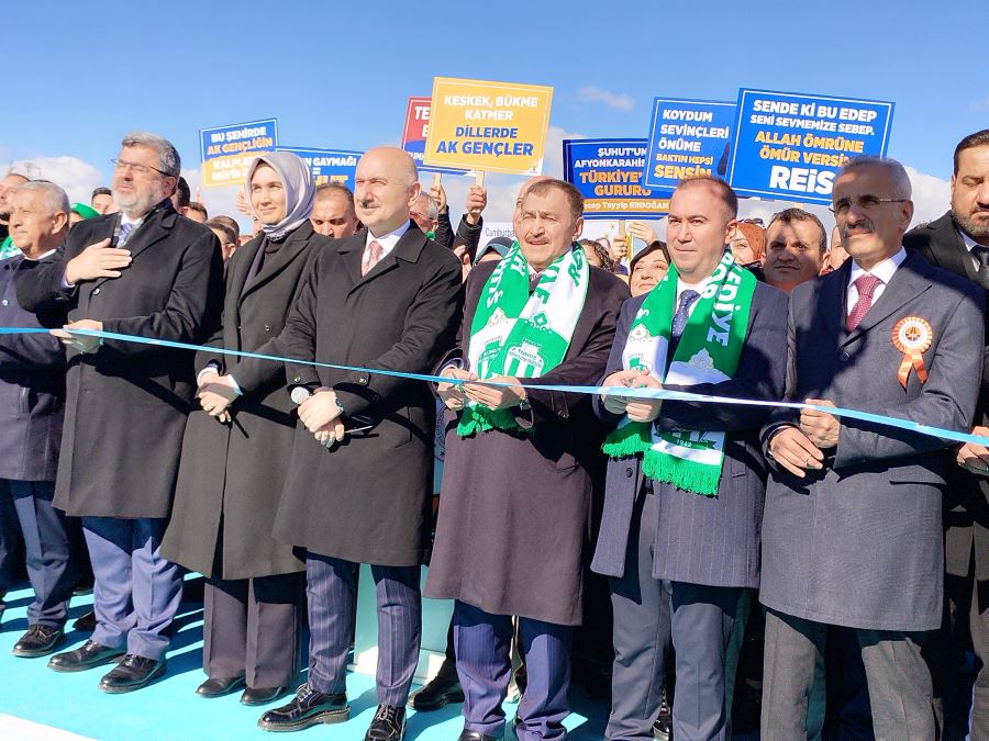 Şuhut Afyon Bölünmüş Yolu Törenle Kullanıma Açıldı