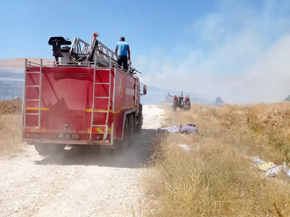 Demirbel Köyünde Arazi Yangını