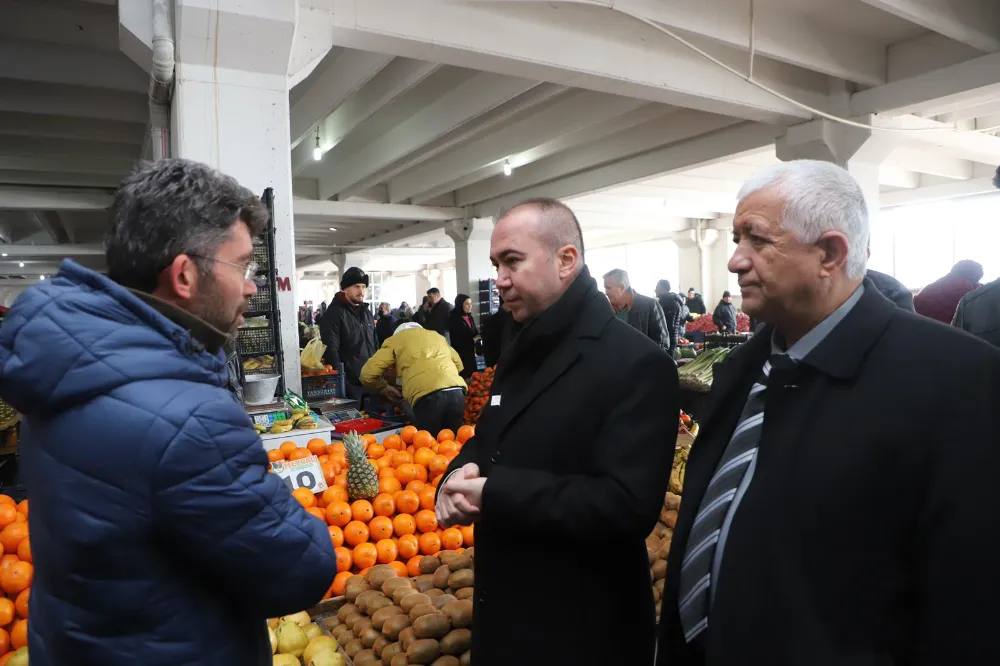 Uluçay, “AK Parti’mize teveccühün kaynağı eserlerimiz ve hizmetlerimizdir”