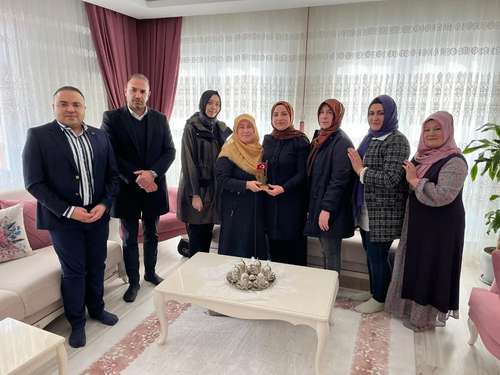 AK Parti Şuhut Belediye Başkan Adayı Eroğludan Şehit ve Gazi Ailelerine Anlamlı Ziyaret