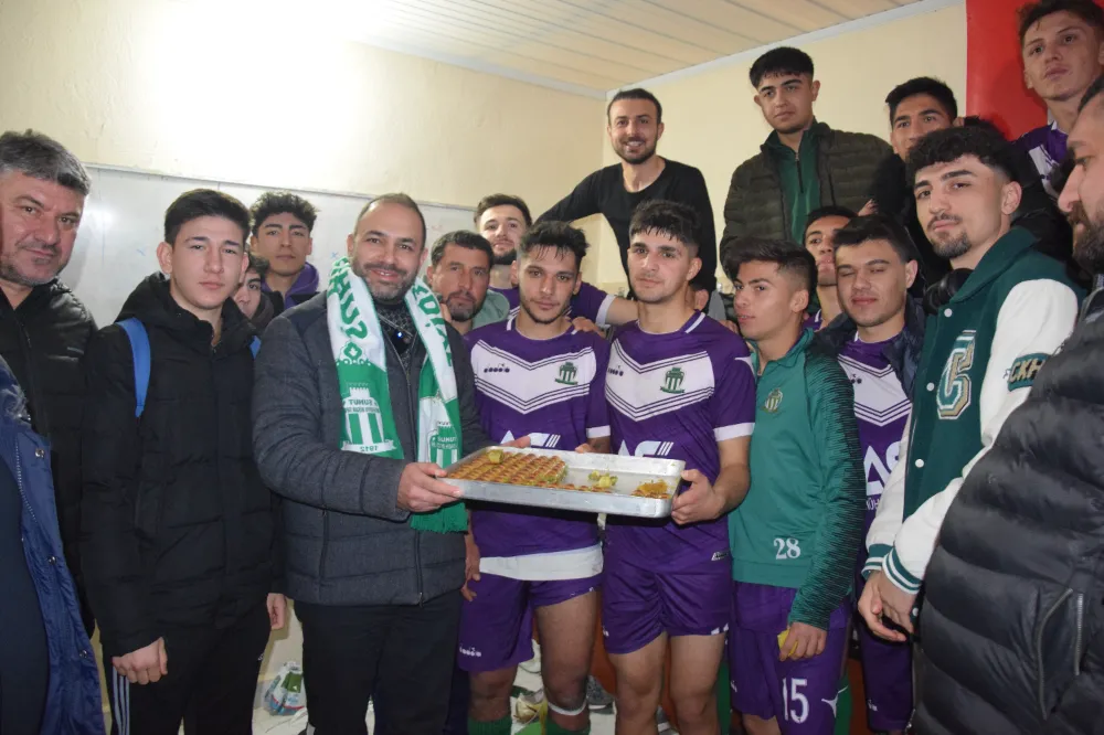 Şuhut Belediye Hisarspor Erkmen Spora Acımadı