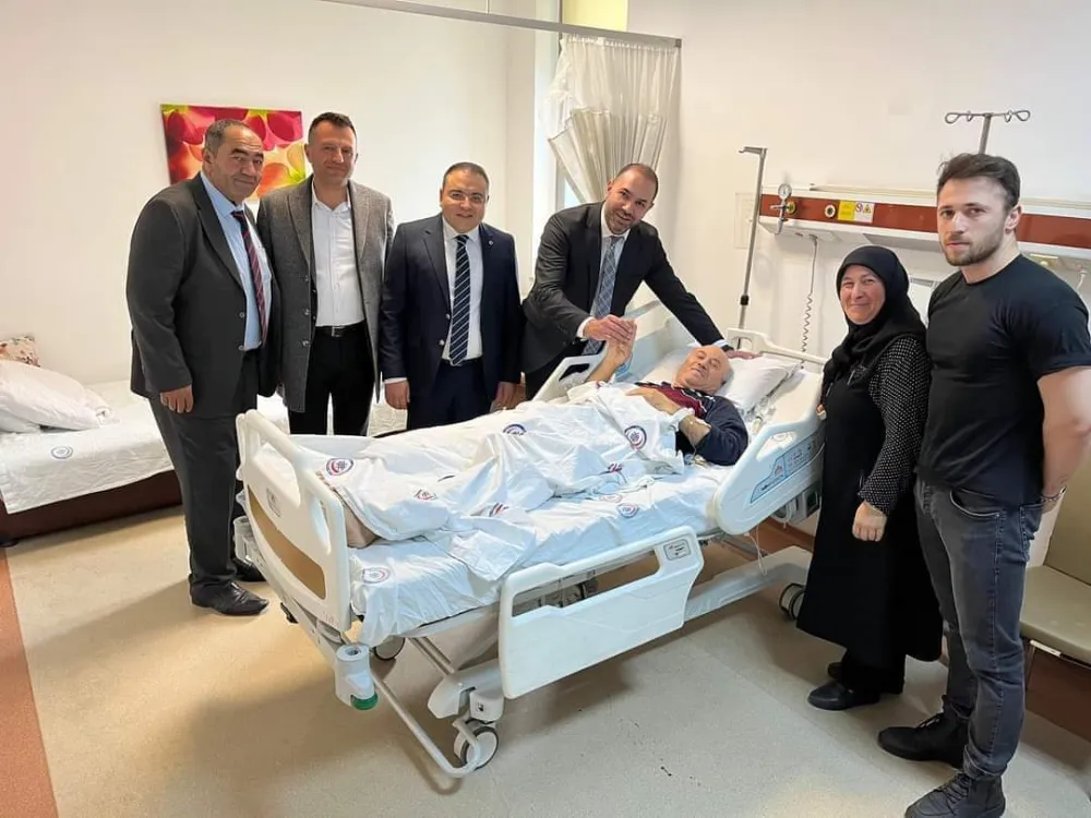 AK Partili Eroğlu ve Ulusoydan Muhtar Ak ve Yıldıza Hasta Ziyareti