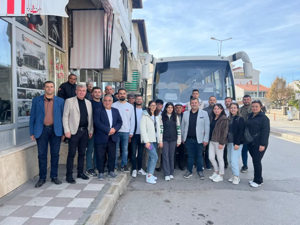 CHP Şuhut İlçe Teşkilatı “Millet İradesine Sahip Çıkıyoruz” Mitingine Katılmak Üzere Eskişehir’e Gidiyor