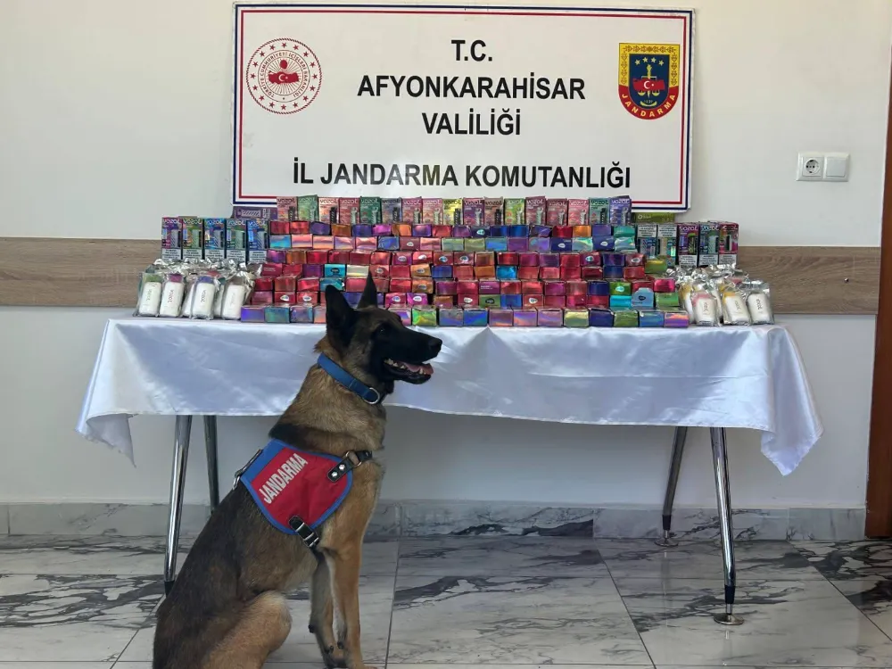 Afyonkarahisar Jandarmasından Kaçak Elektronik Sigara Operasyonu