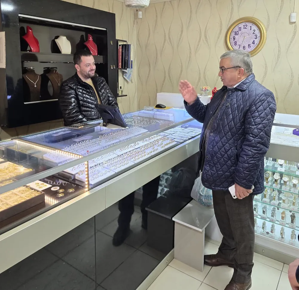 Başkan Özaşkın’dan Çarşı Esnafına Destek Mesajı: “Her Zaman Yanınızdayız”