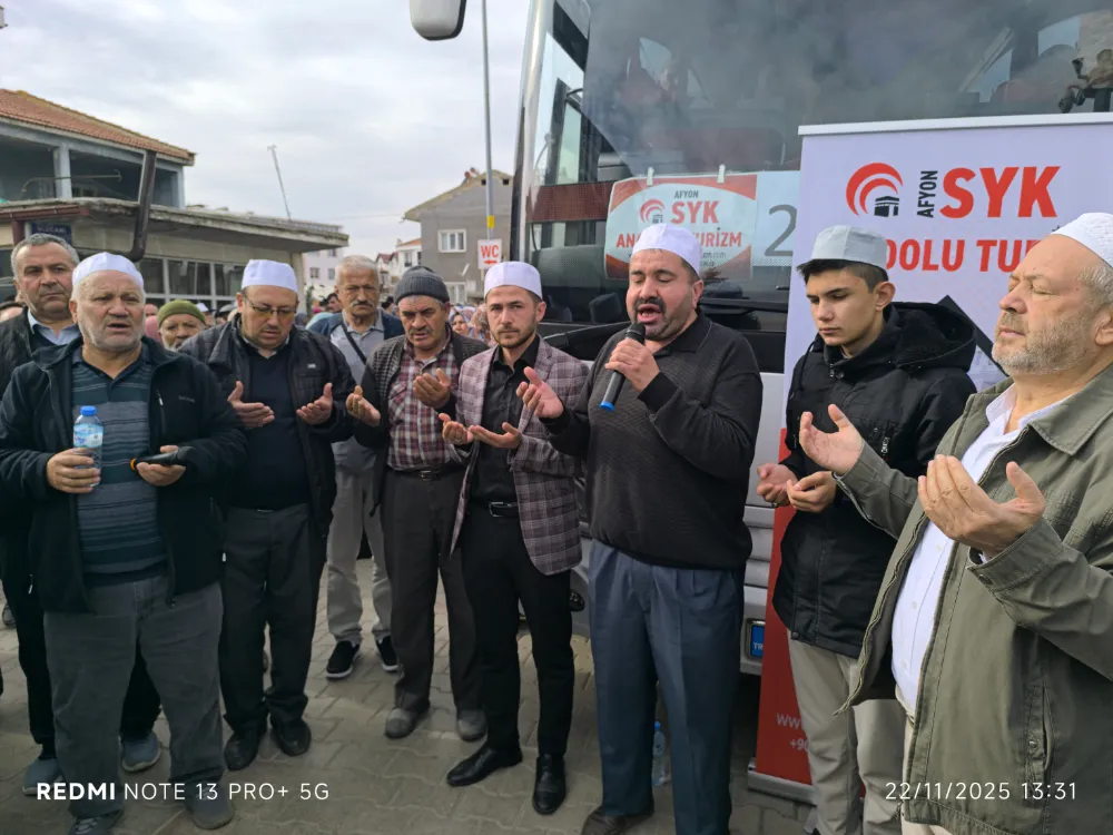 Şuhut’da umre kafilesi kutsal topraklara yollandı