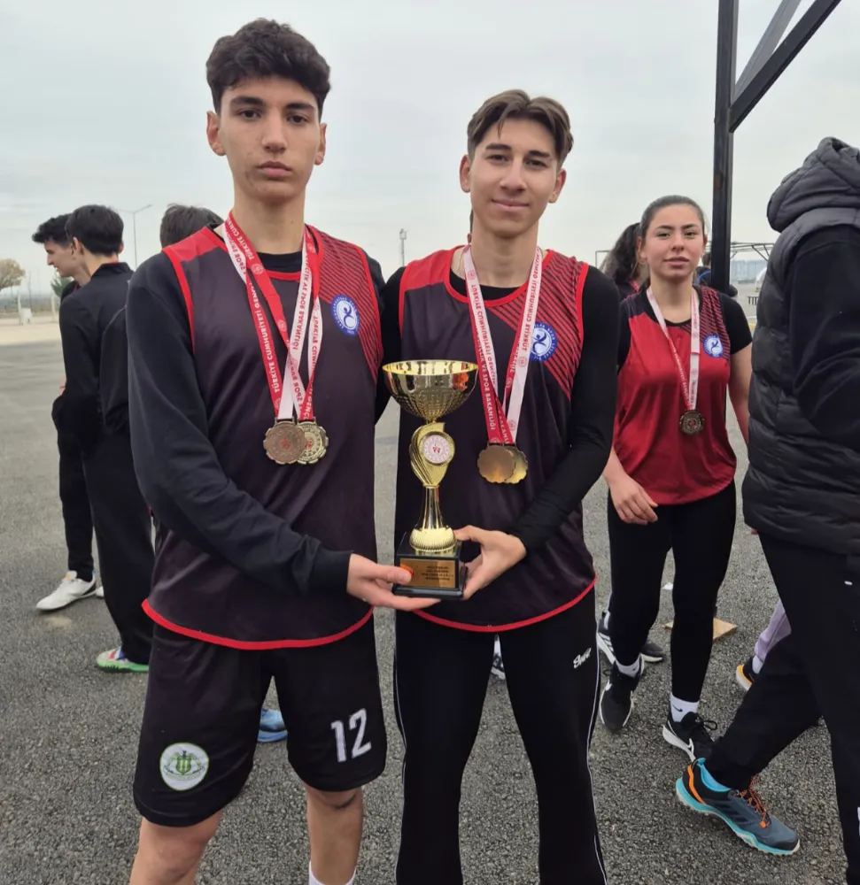 Afyonkarahisar Spor Lisesi Kros 5 Kilometre Yarışmasında İl Birincisi Oldu