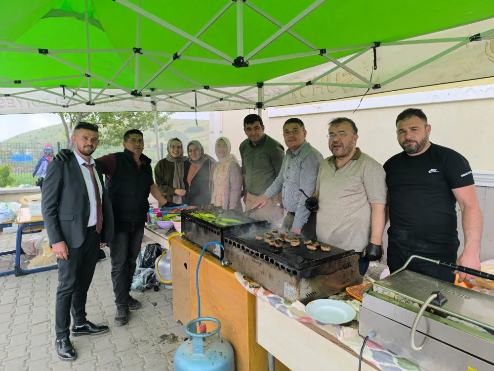 Ortapınar Köyü İlkokul Ögrencileri Yararına Kermes Düzenledi 