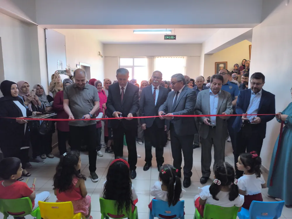 Şuhutta Kursiyerler El Emeği Göz Nuru Ürünlerini Sergiledi