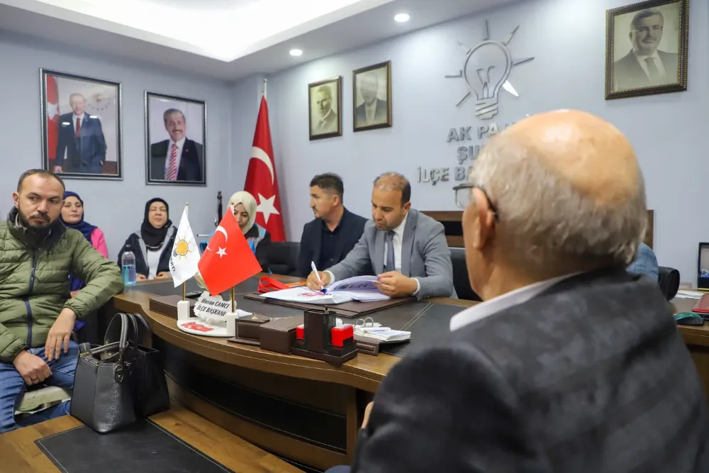 AK Parti İl Koordinatörü Gültekinden AK Parti Şuhut İlçe Teşkilatına Ziyaret 