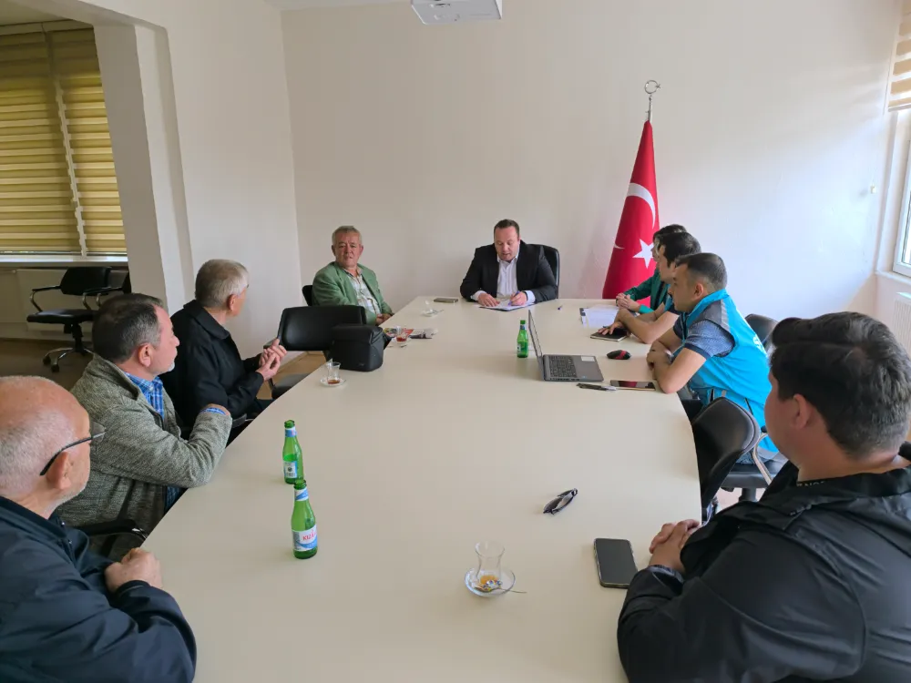 Şuhut Kaymakamı Eser Vatandaşları Tek Tek Dinledi