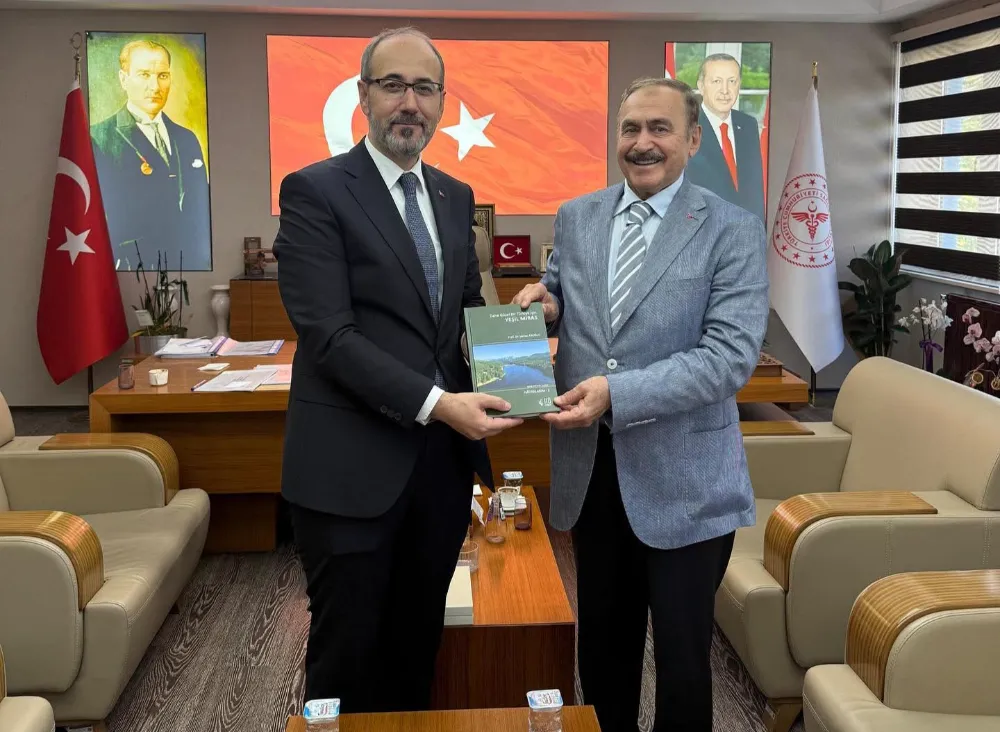 Efsane Bakan Eroğludan Afyon İl Sağlık Müdürü Öztürk