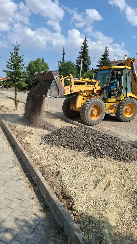 Şuhut Belediyesi’nden Asfalt Atağı