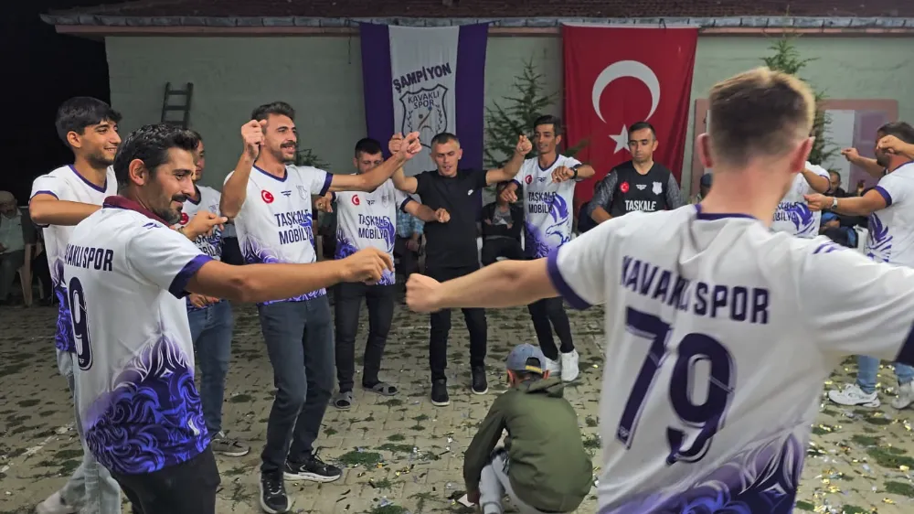 Kavaklı Spor, Zafer Kupası Şampiyonluğunu Coşkuyla Kutladı