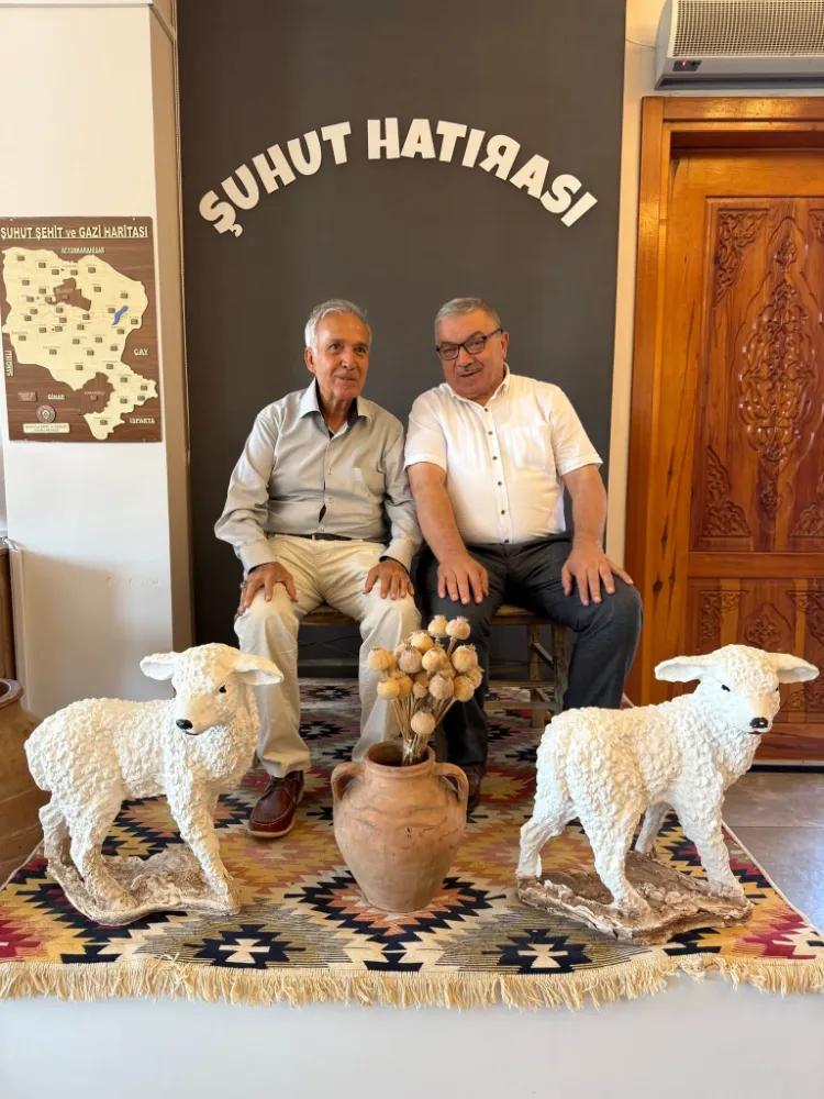 Ünlü Yazar Yavuz Donat Şuhut’ta