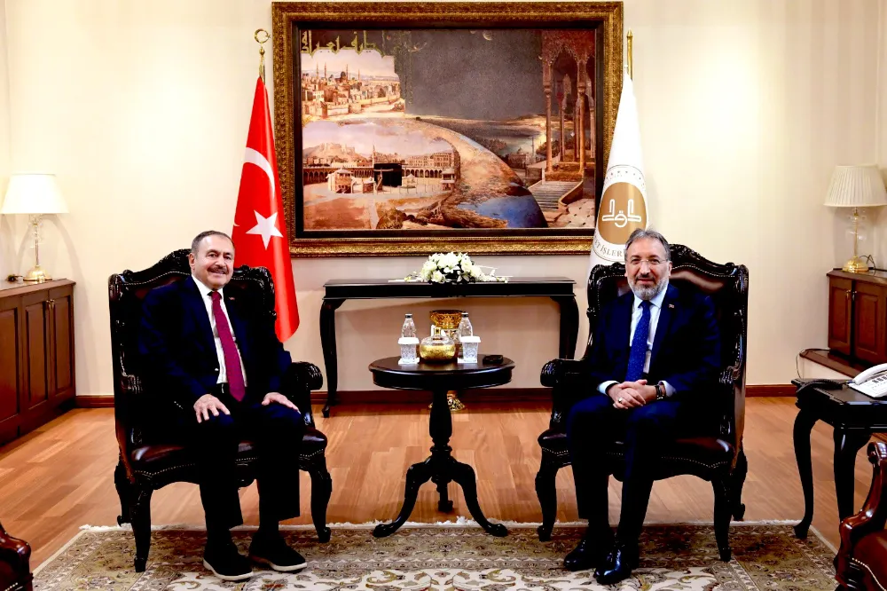 Efsane Bakan Eroğlu’ndan YÖK Başkanı Özvar ve Diyanet İşleri Başkanı Arpaguş’a Ziyaret