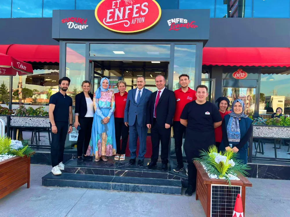 Eroğlu’ndan Et Enfes’e Ziyaret: “Adı Gibi Enfes Ürünler, Örnek Hizmet Anlayışı”
