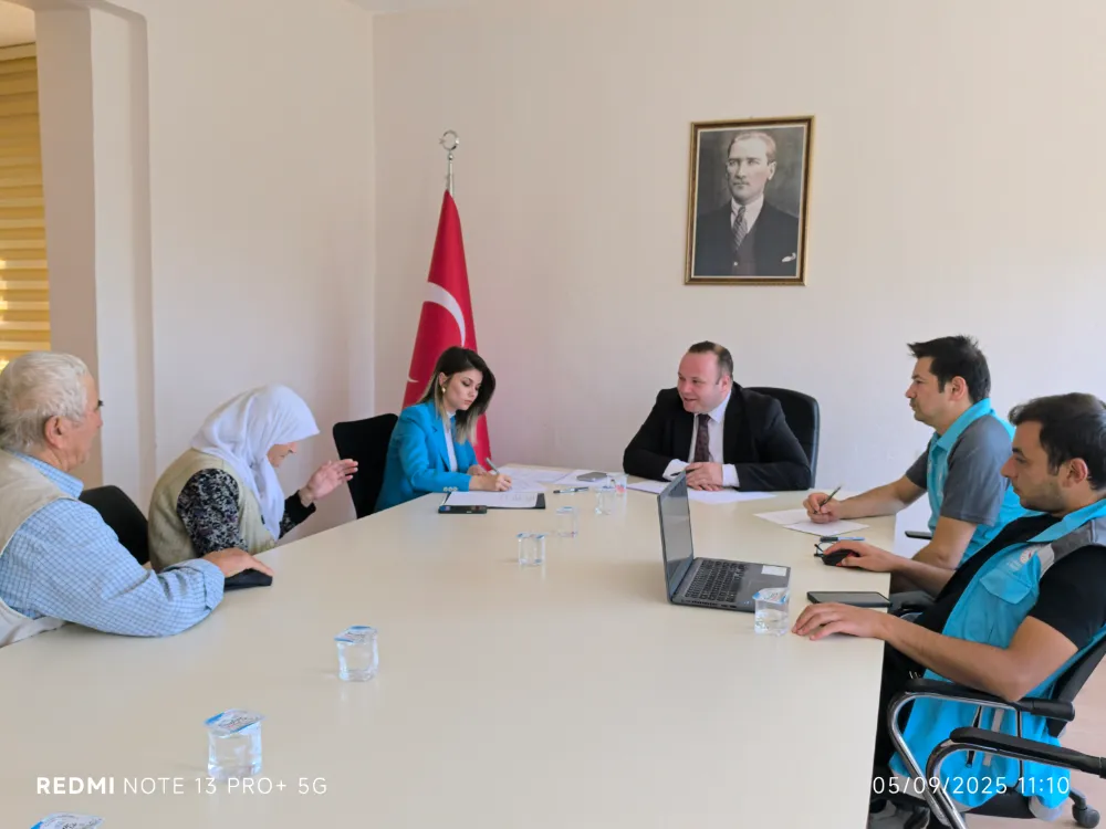 Şuhut Kaymakamı Vatandaşları Dinlemeye Devam Ediyor