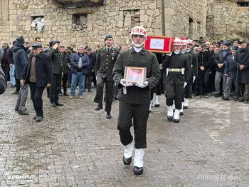 Kıbrıs Gazisi Mustafa Altın, Askeri Törenle Son Yolculuğuna Uğurlandı